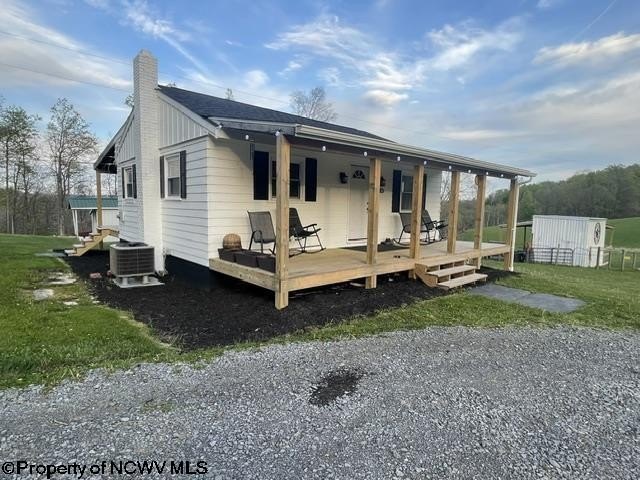 Single Family 2BR 1BA - 720 Fairview Road, Independence, WV
