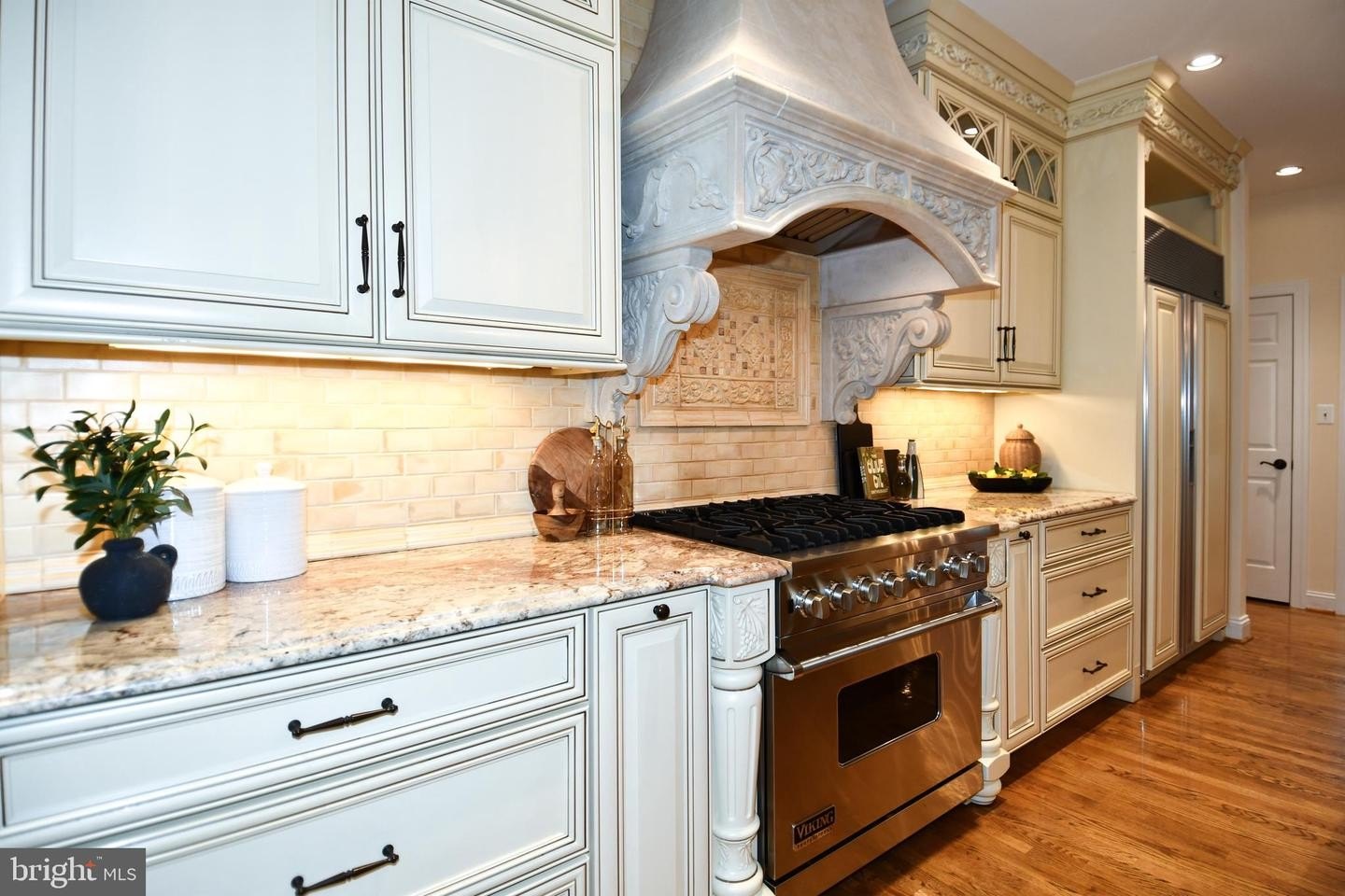 Single Family 6BR 6BA - 4007 WINTERSWEET CT, ROCKVILLE, MD