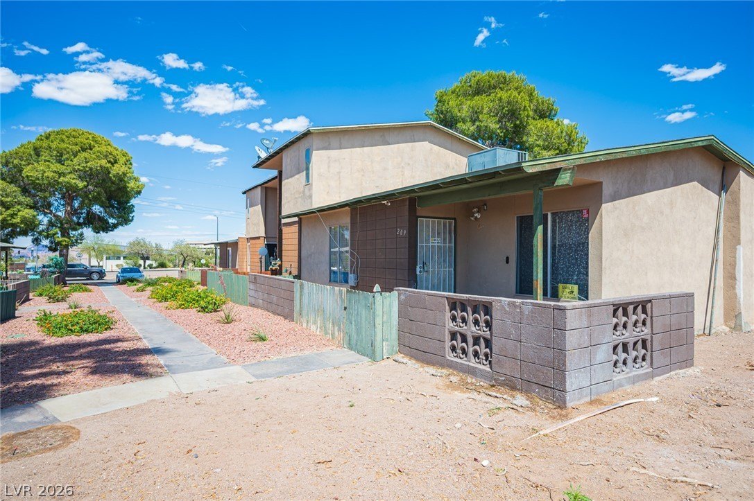 Single Family 2BR 1BA - 209 E Van Wagenen Street, Henderson, NV