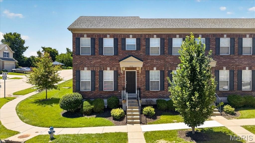 Single Family 2BR 2BA - 200 Candice Way, St Charles, MO