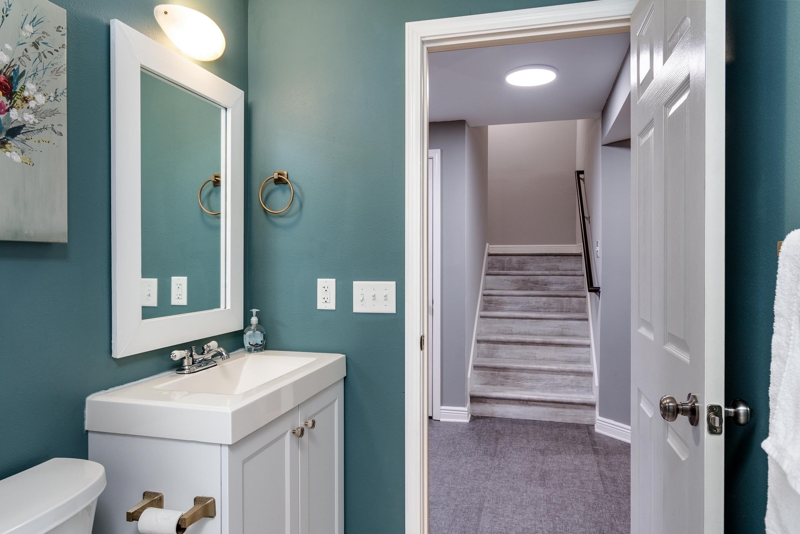 Single Family 4BR 4BA - 427 Galileo Drive, Madison, WI