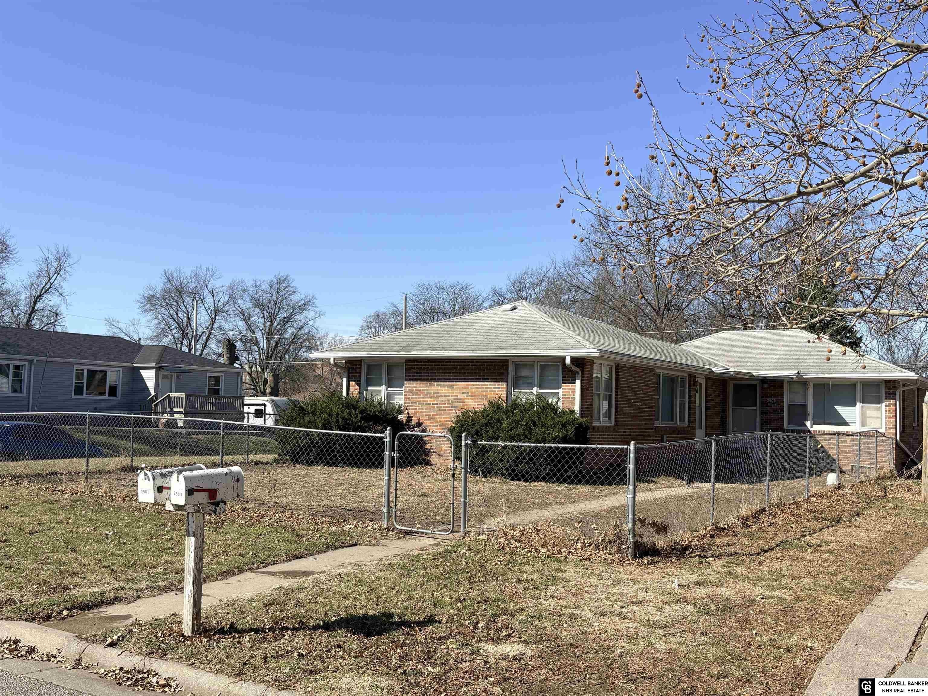 Duplex 4BR 3BA - 2901 N 65th Street, Lincoln, NE