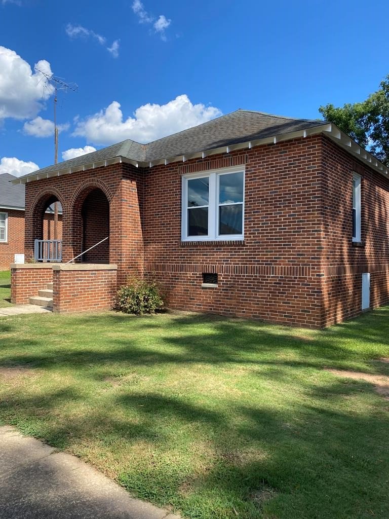 Single Family 2BR 1BA - 409 Abbott, Greenwood, SC