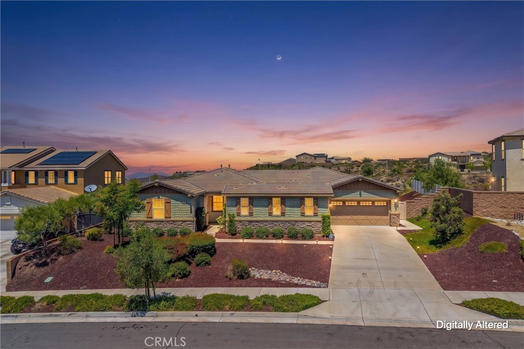 13710 Sweet Ave