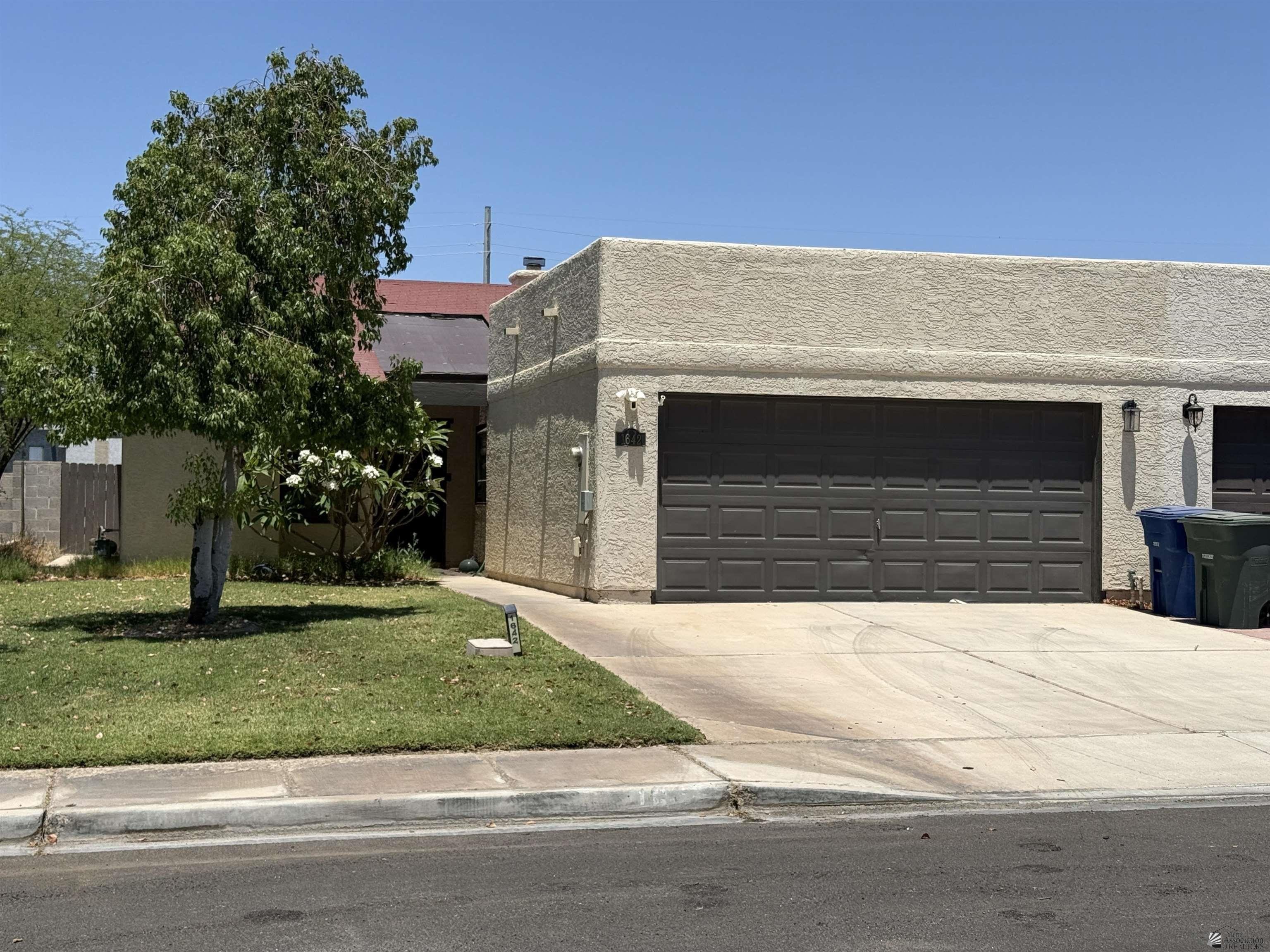 Condo 3BR 2BA - 1642 W 12 LN, Yuma, AZ