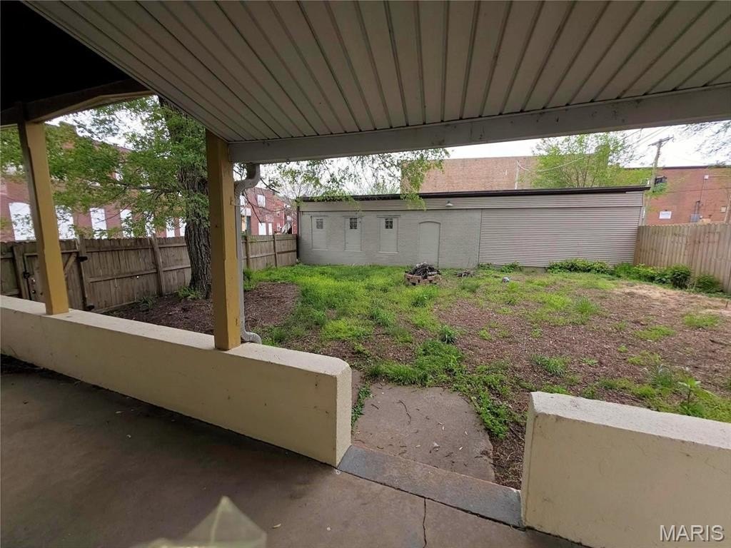 Single Family 2BR 2BA - 7300 Vermont Avenue, St Louis, MO