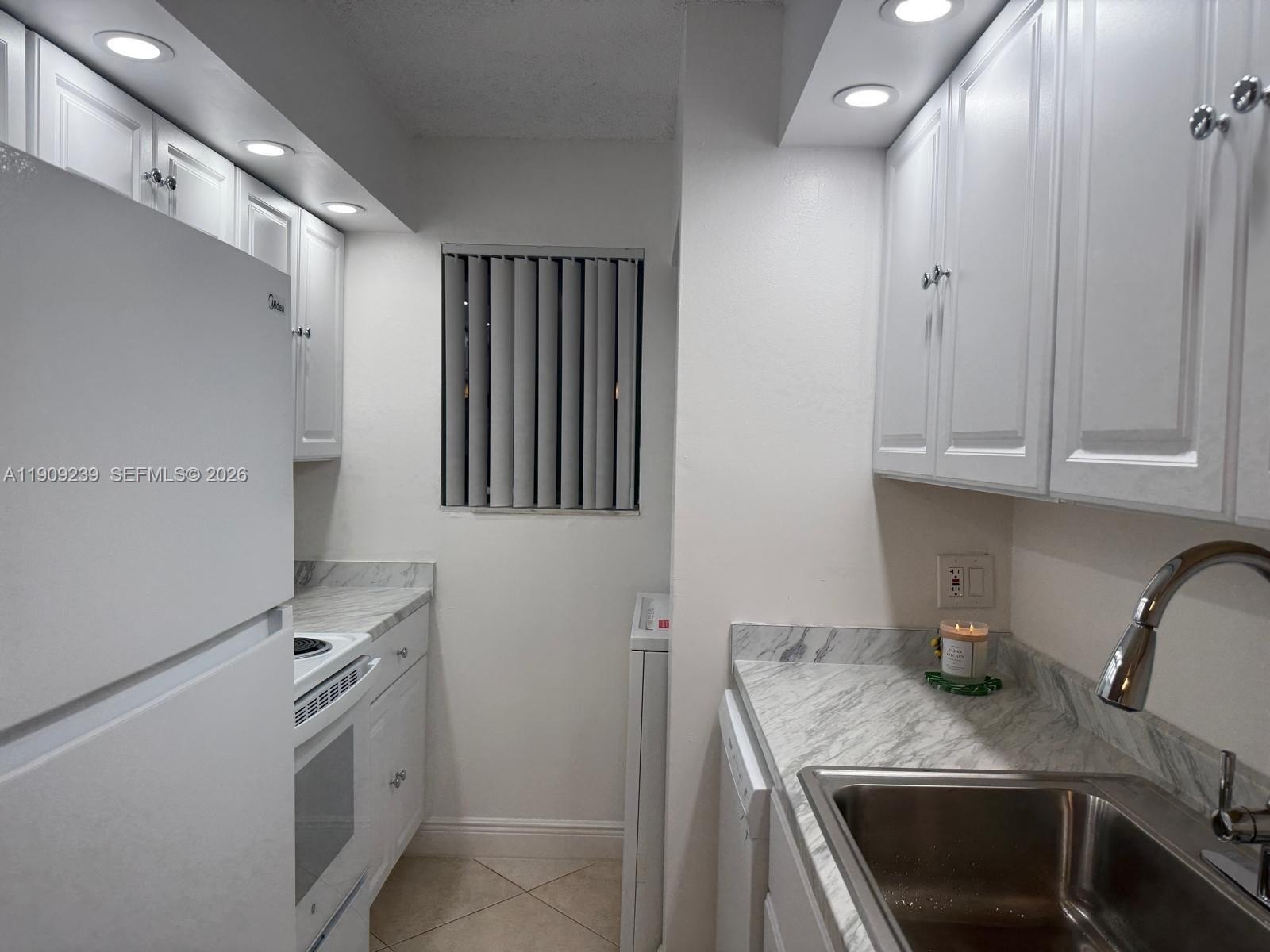 Condo 2BR 2BA - 523 Trace Cir, Deerfield Beach, FL
