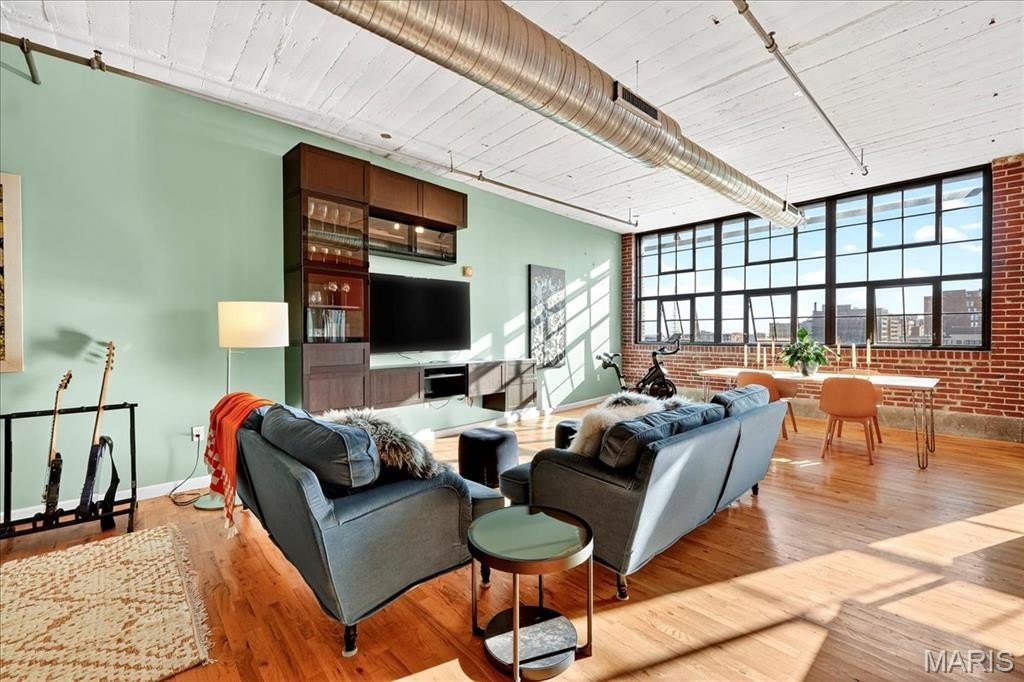 Condo 1BR 2BA - 2020 Washington Street, St Louis, MO