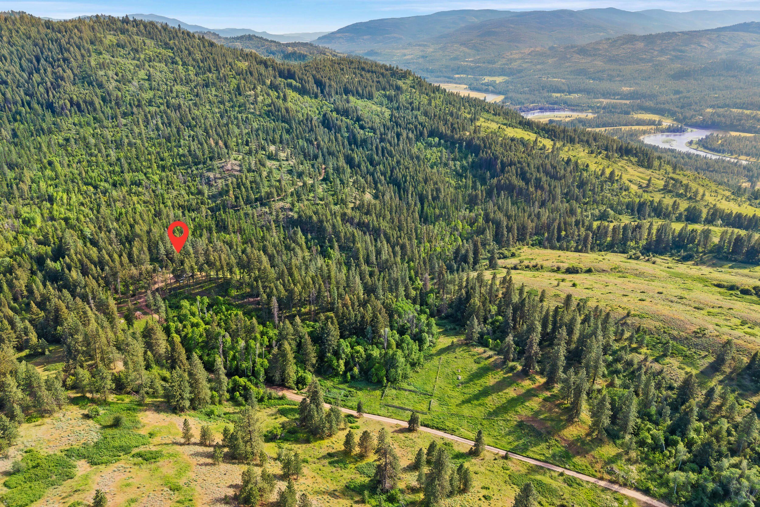 Single Family 2BR 1BA - 2584D BRIDGEMAN-RETTINGER RD, KETTLE FALLS, WA