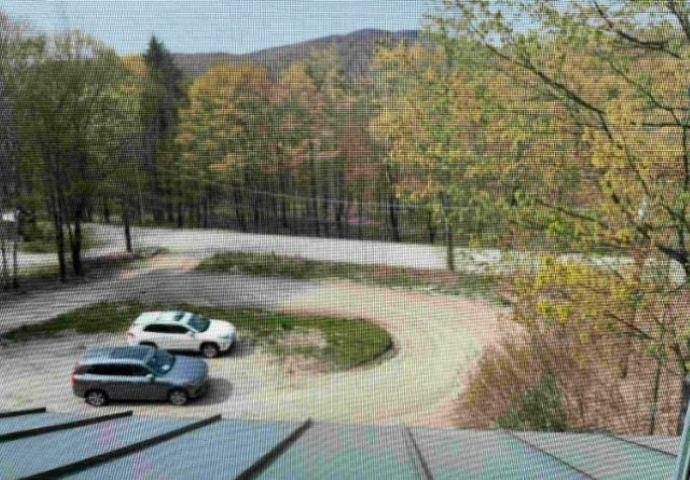 Single Family 3BR 1BA - 832 Grandview Lodge Road, Plymouth, VT