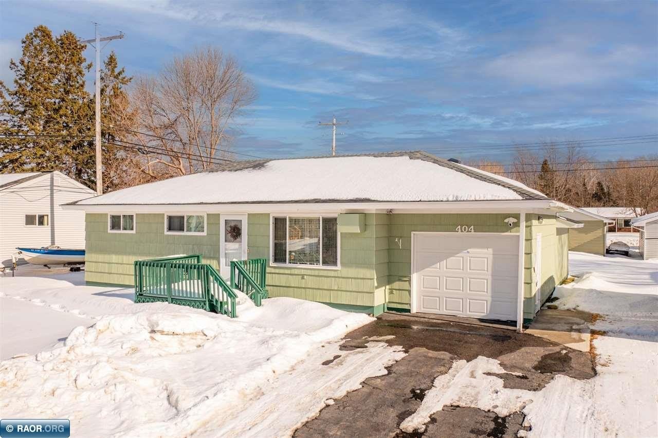 Single Family 3BR 2BA - 404 Kent Road, Hoyt Lakes, MN