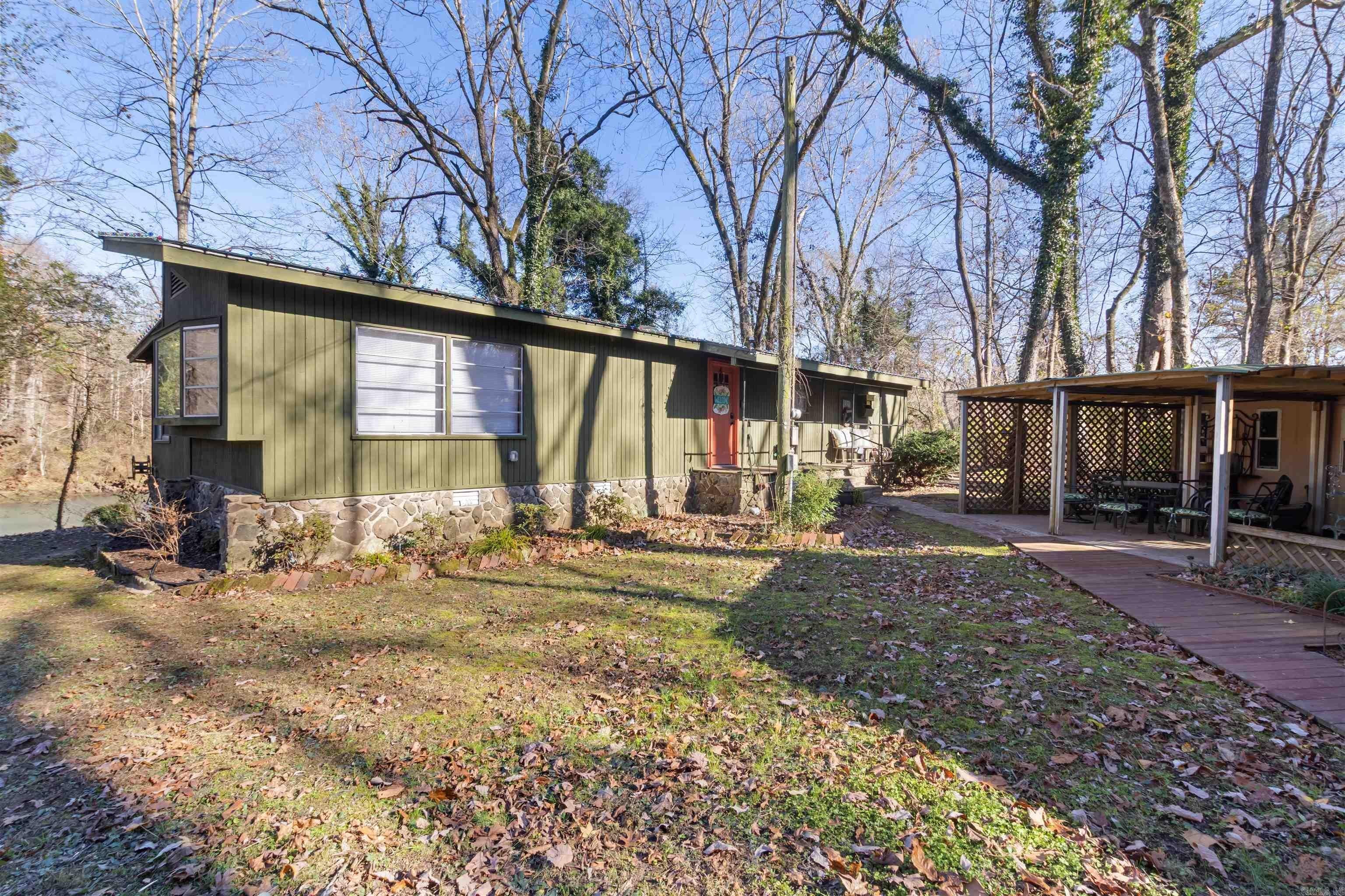 1109 Ferguson Rd