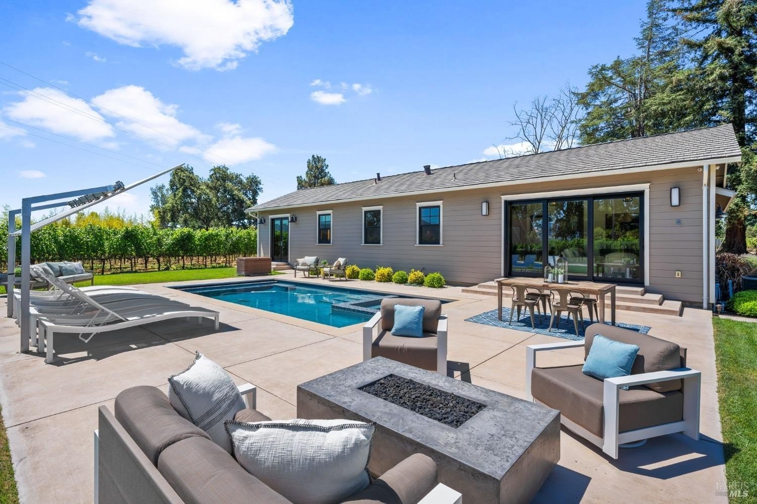 Single Family 3BR 2BA - 3140 Big Ranch Road, Napa, CA