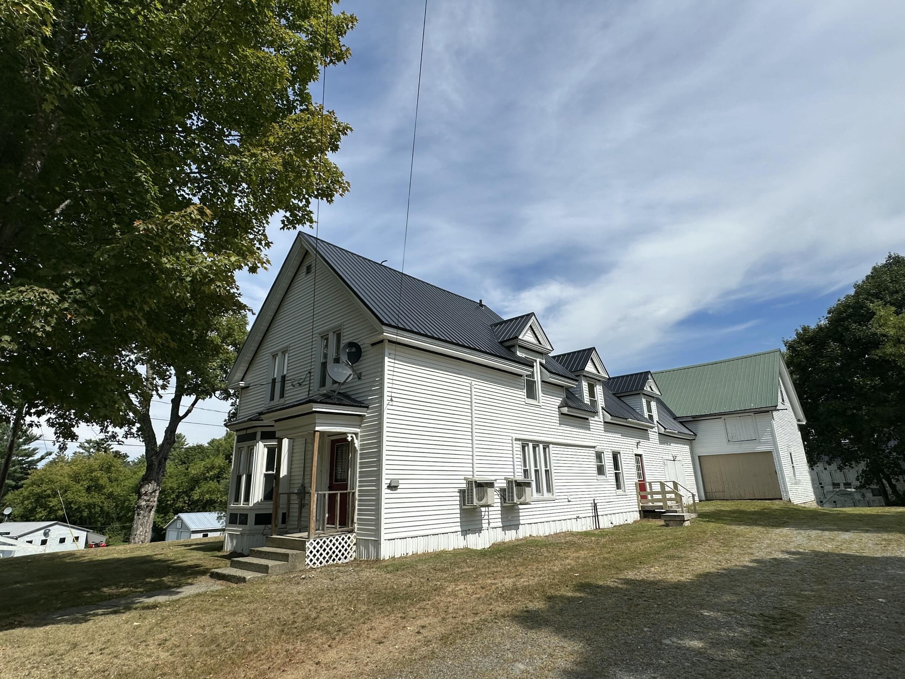 Single Family 3BR 2BA - 36 Sherman Street, Island Falls, ME