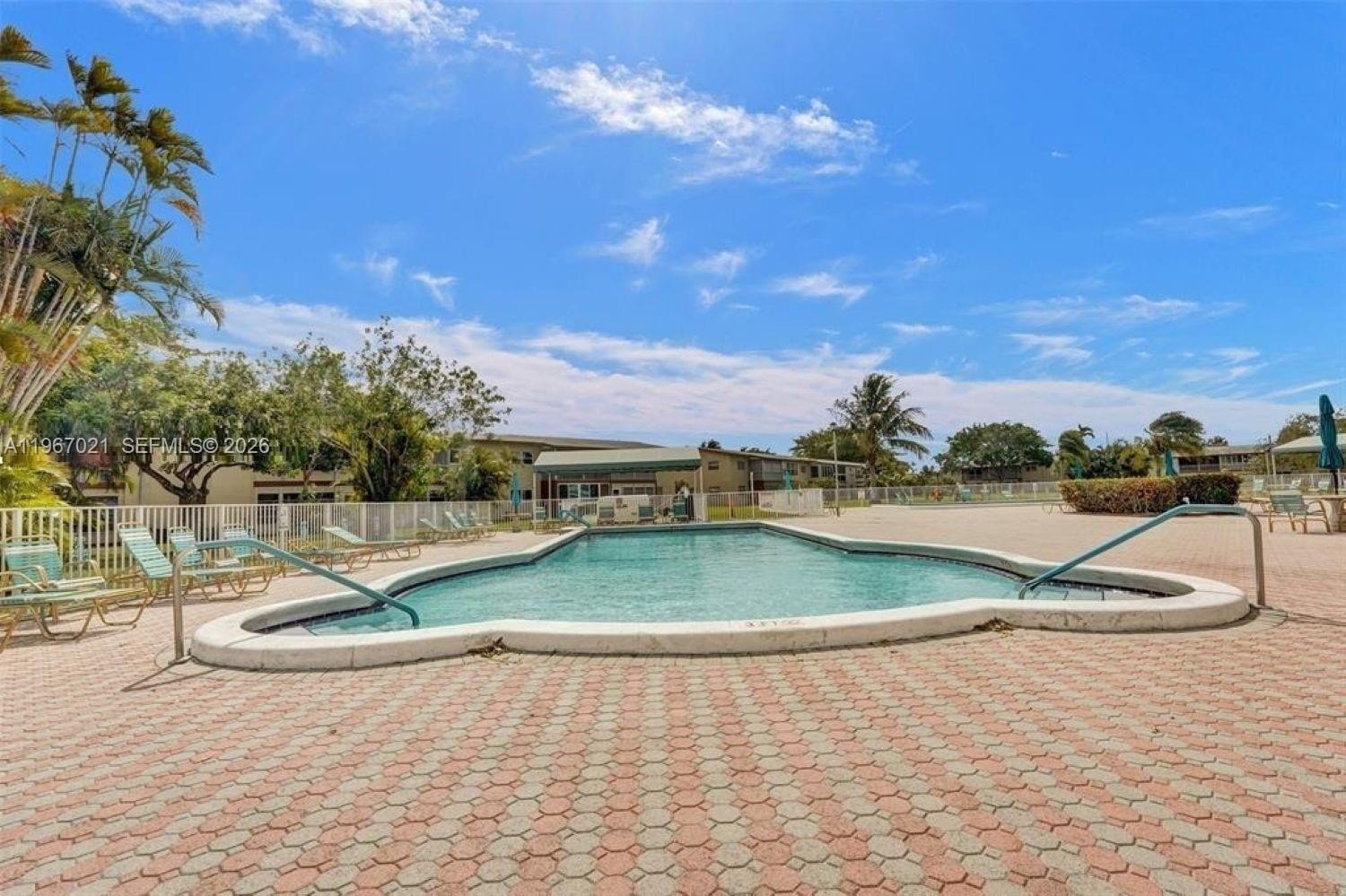 Condo 2BR 2BA - 7600 NW 5th Pl, Margate, FL