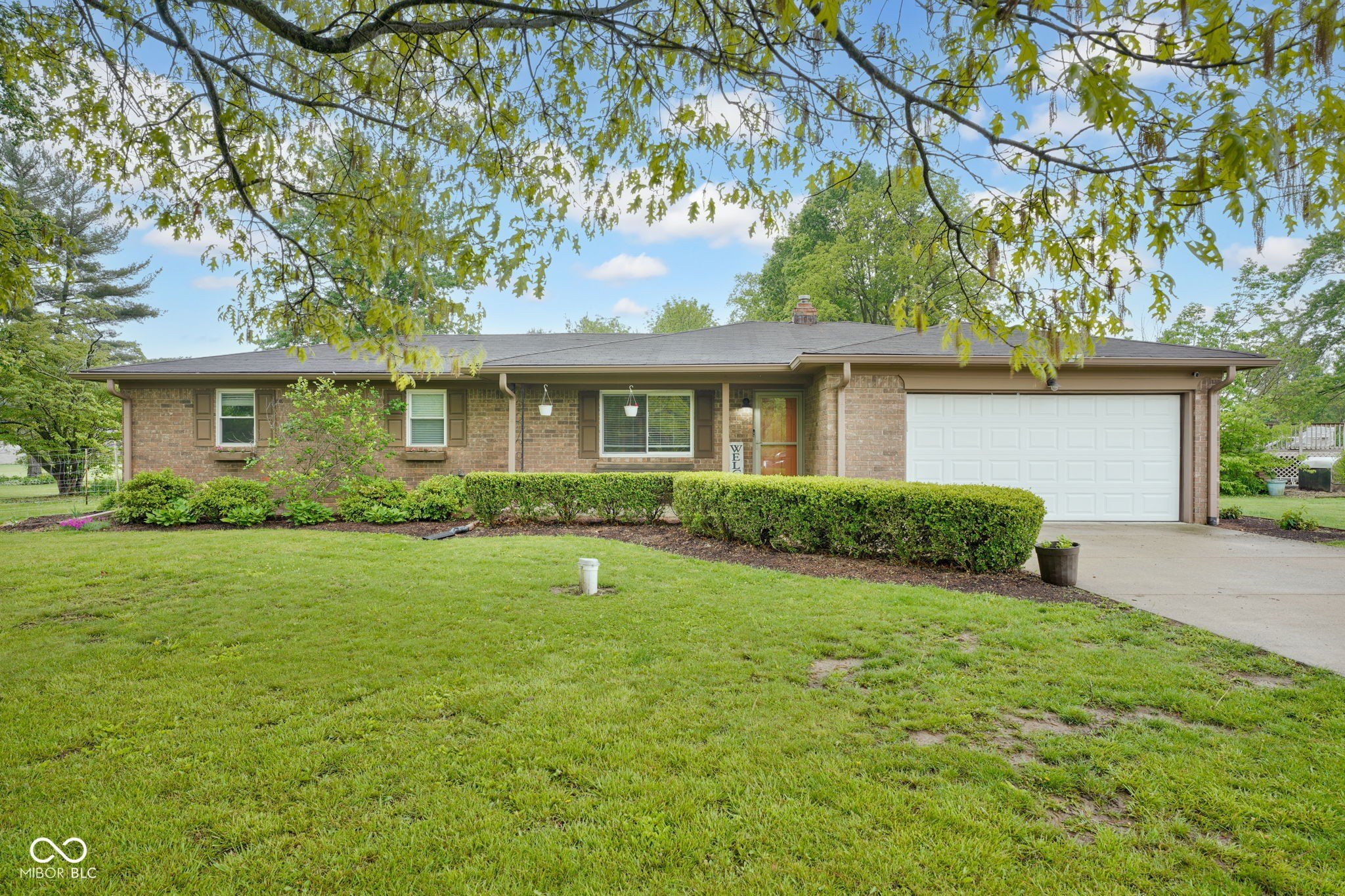 Single Family 3BR 2BA - 4611 E County Road 100 N, Avon, IN