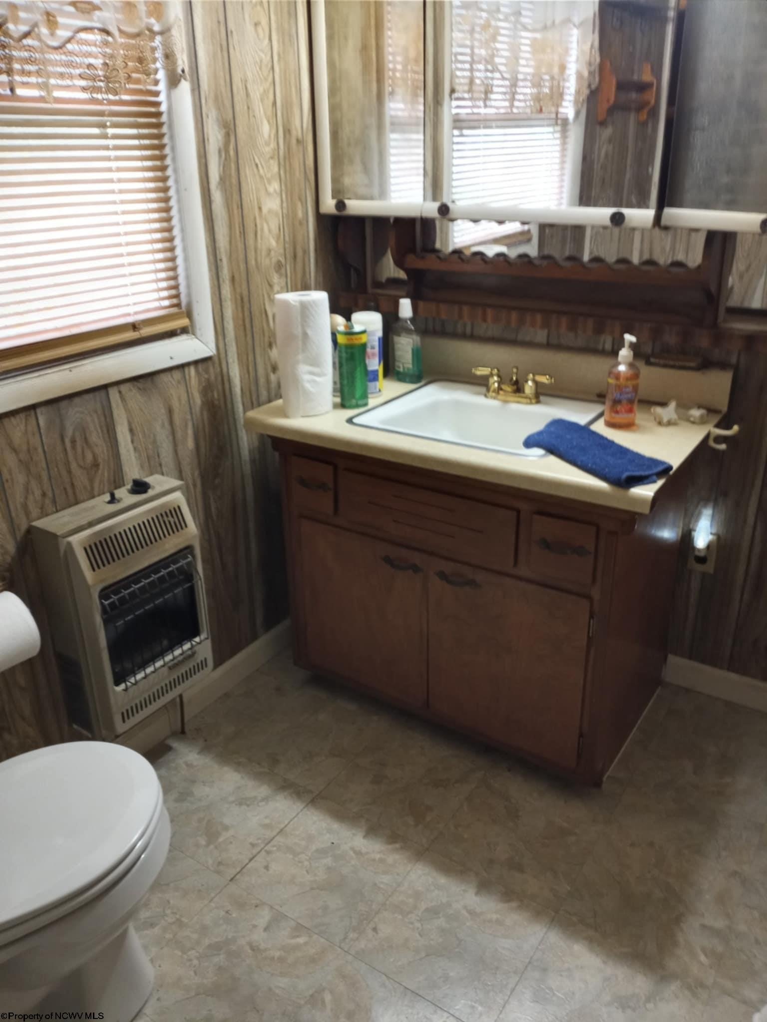 Single Family 2BR 1BA - 2507 Bailey Ridge Road, Buckhannon, WV