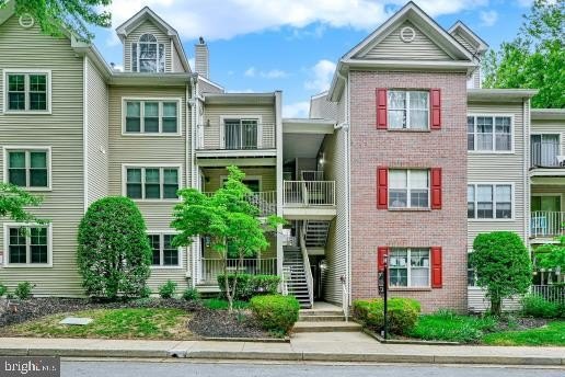 Single Family 2BR 2BA - 2324 FALLS GABLE LN #B, BALTIMORE, MD