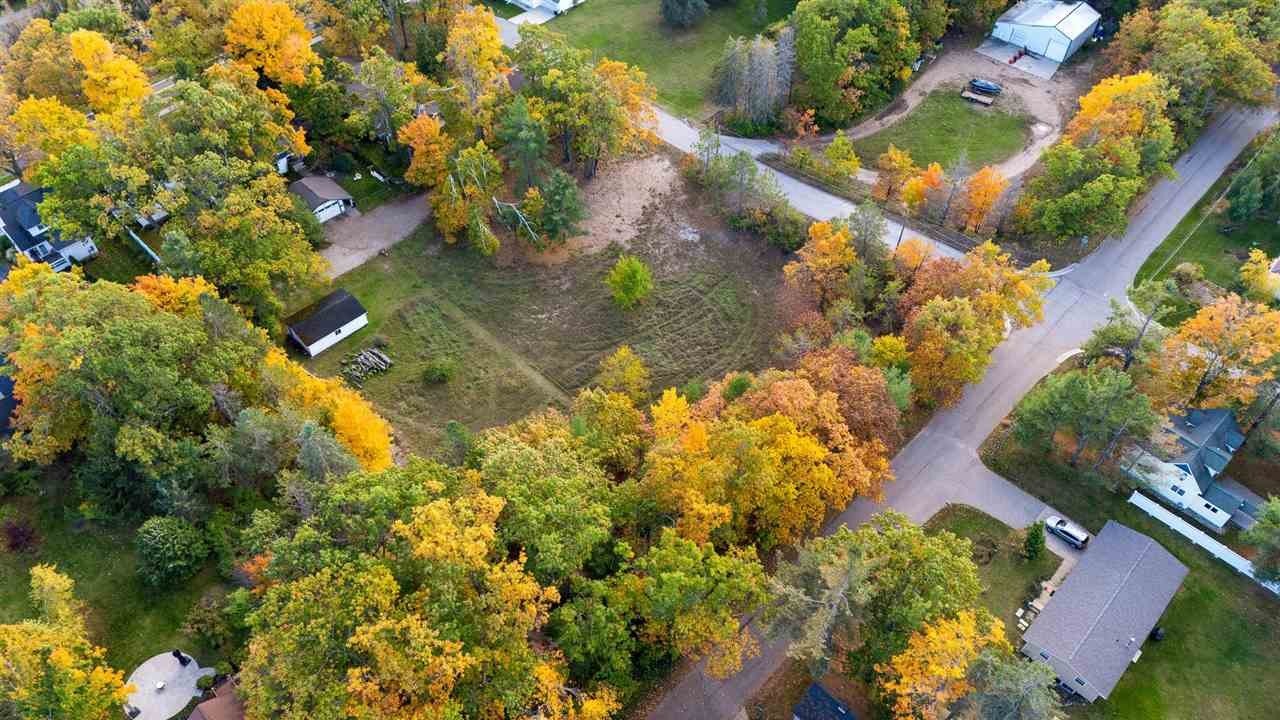 Single Family - 0000 #1 Summit, Harbor Springs, MI