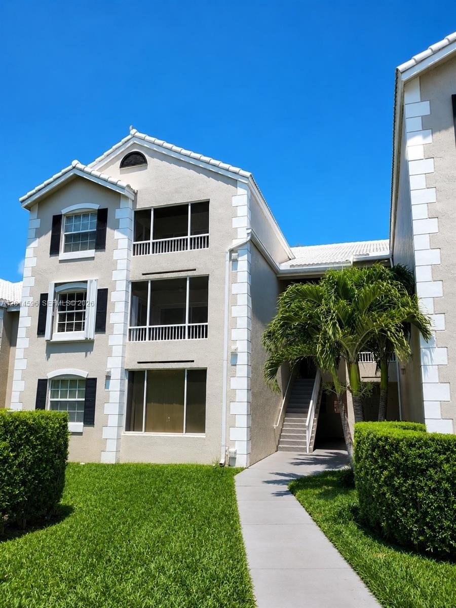 Condo 1BR 1BA - 2890 N Oakland Forest Dr, Oakland Park, FL
