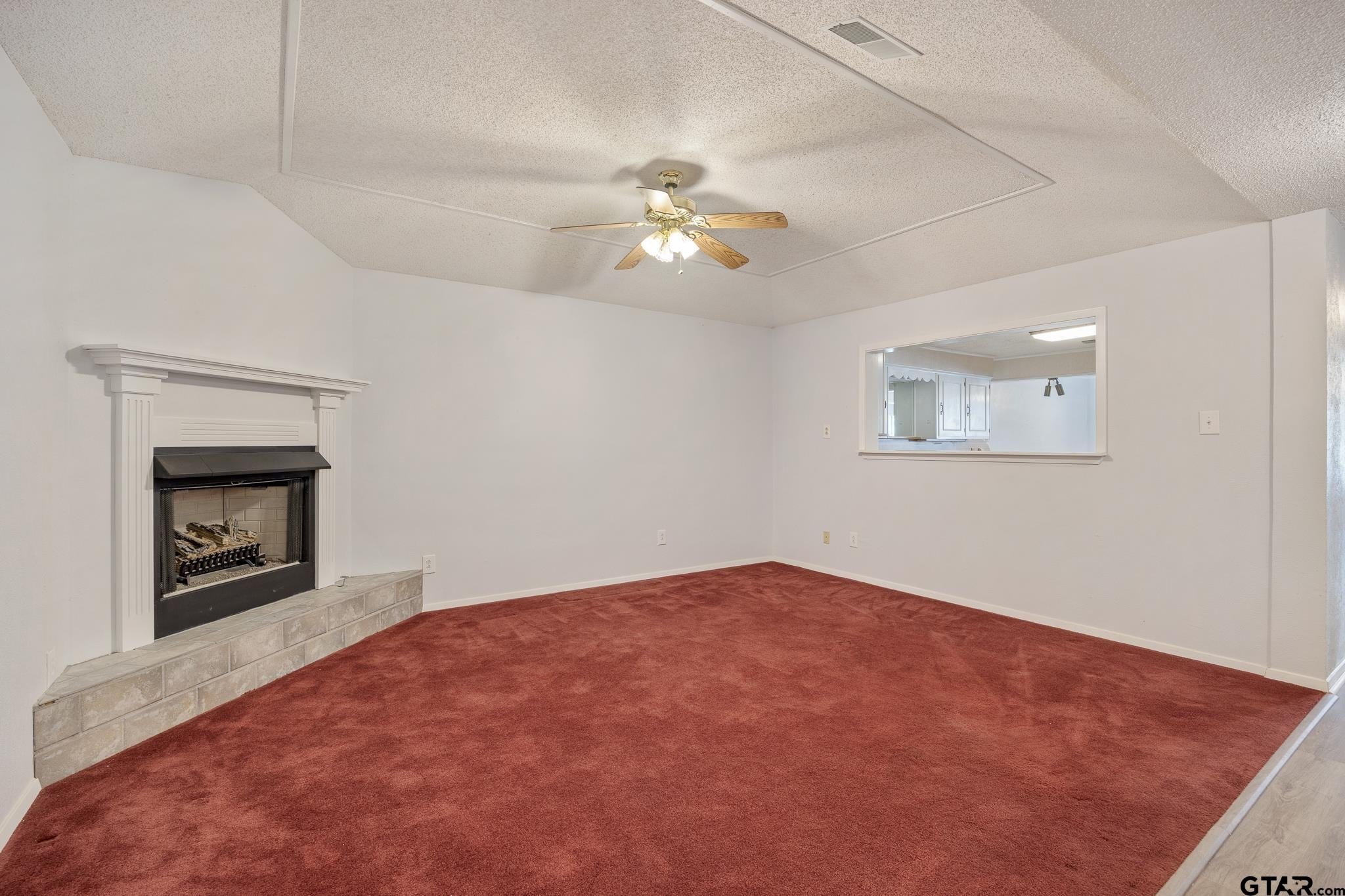 Single Family 3BR 2BA - 504 Woodland Hills Dr, Tyler, TX
