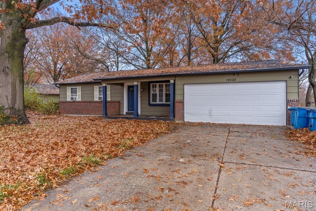 Single Family 3BR 2BA - 12322 Spanish Pond Road, St Louis, MO