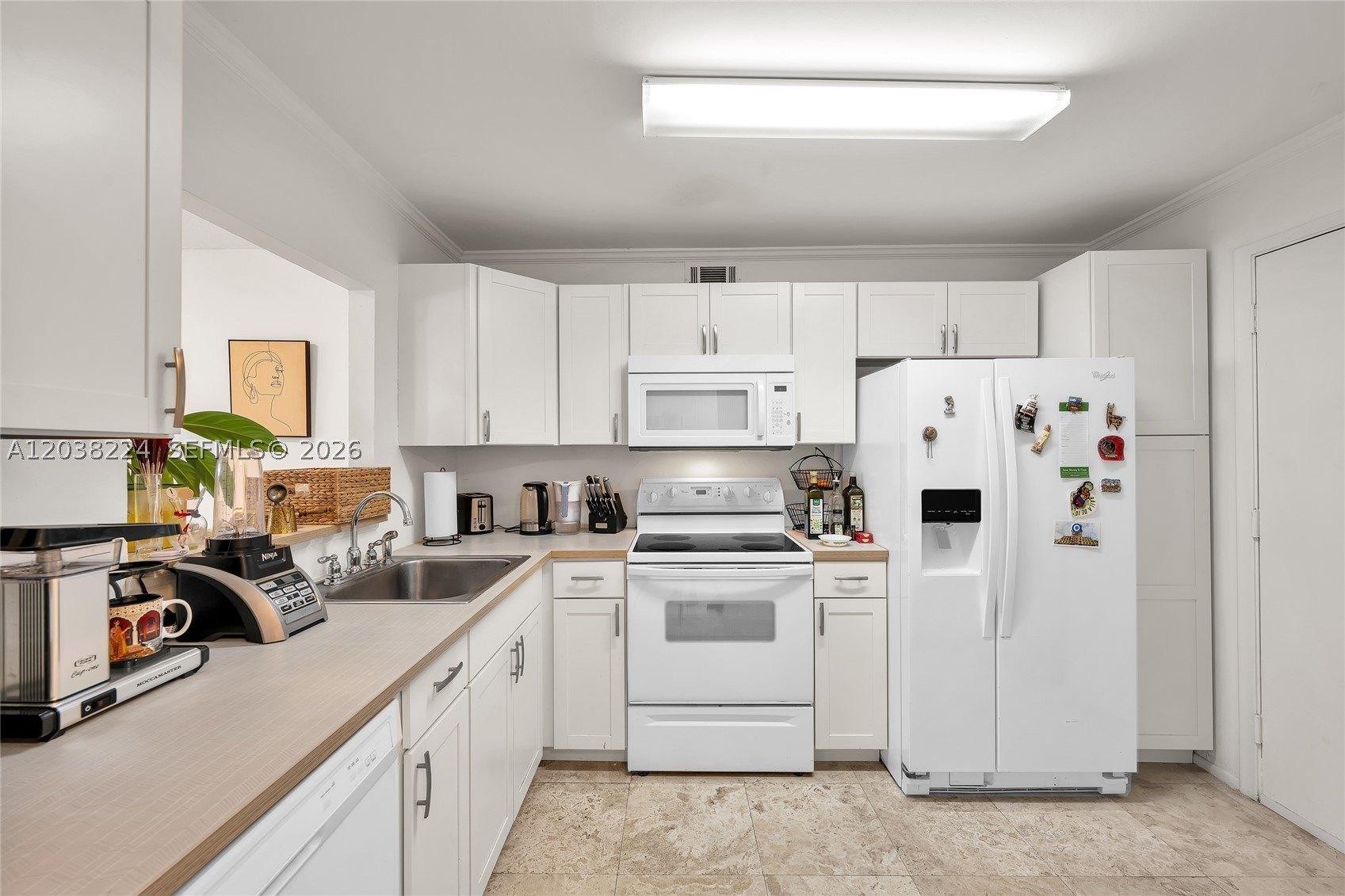Condo 1BR 2BA - 1020 Meridian Ave, Miami Beach, FL