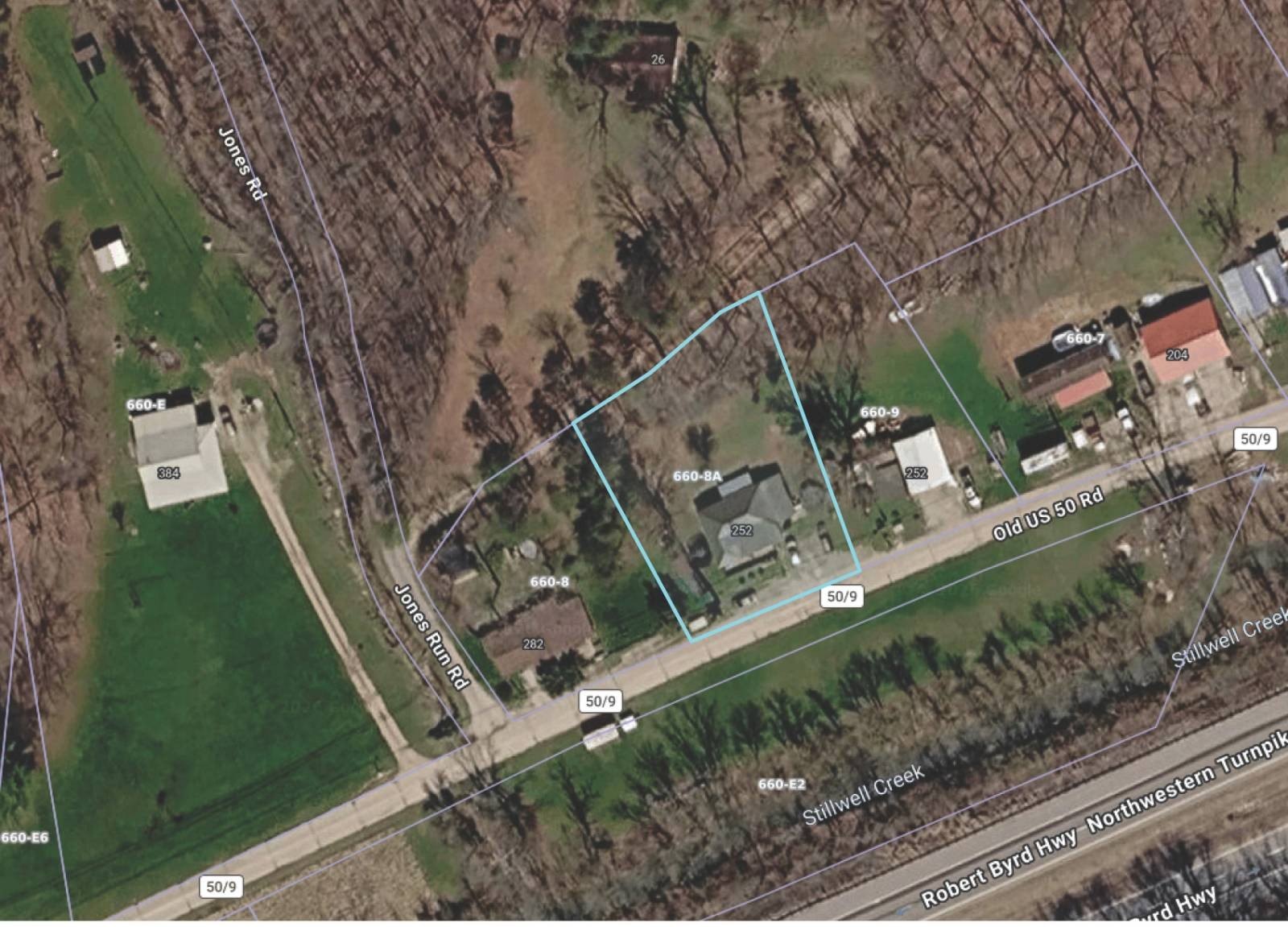 Single Family 3BR 1BA - 252 Old US 50, Walker, WV
