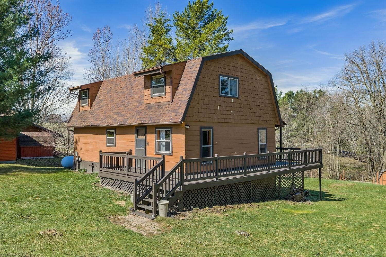 Single Family 4BR 2BA - S1509 Canary Court, La Valle, WI
