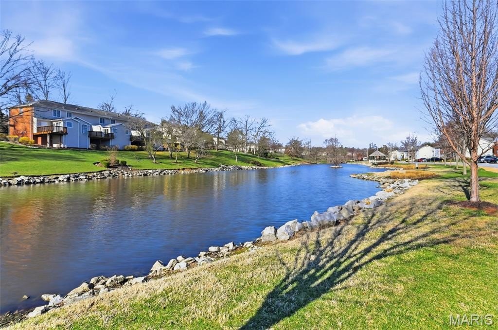 Condo 2BR 1BA - 1511 Oriole Lane, Brentwood, MO