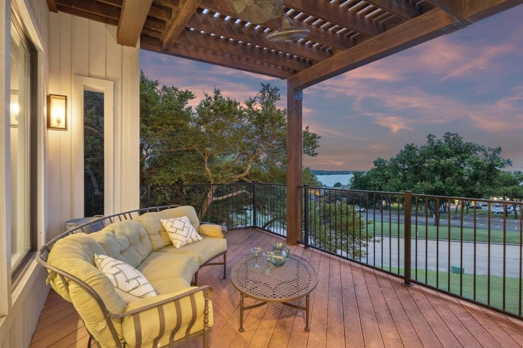 Single Family 4BR 4BA - 435 Columbia Drive, Rockwall, TX