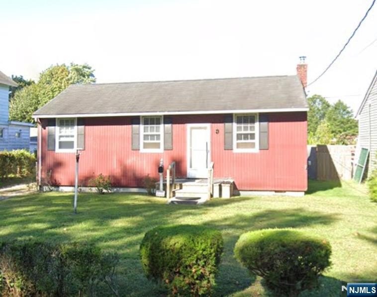 Single Family 3BR 1BA - 218b South Street, Eatontown, NJ