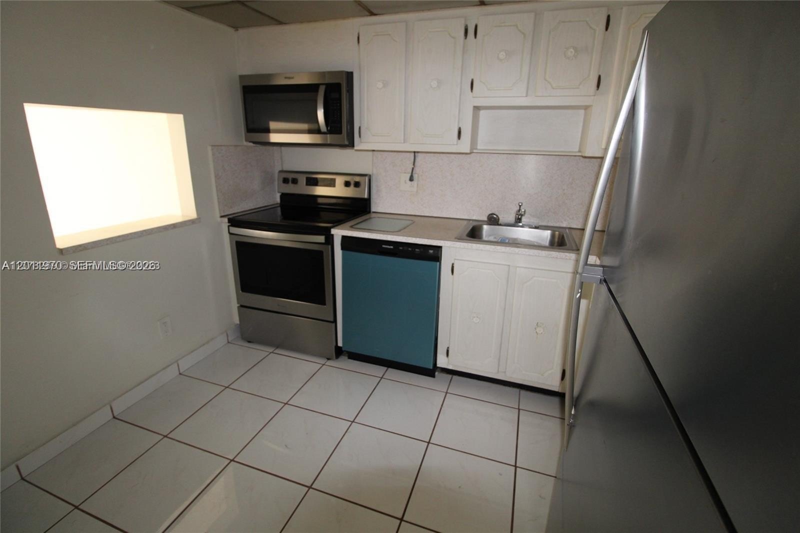 Condo 1BR 2BA - 13499 Biscayne Blvd, North  Miami, FL