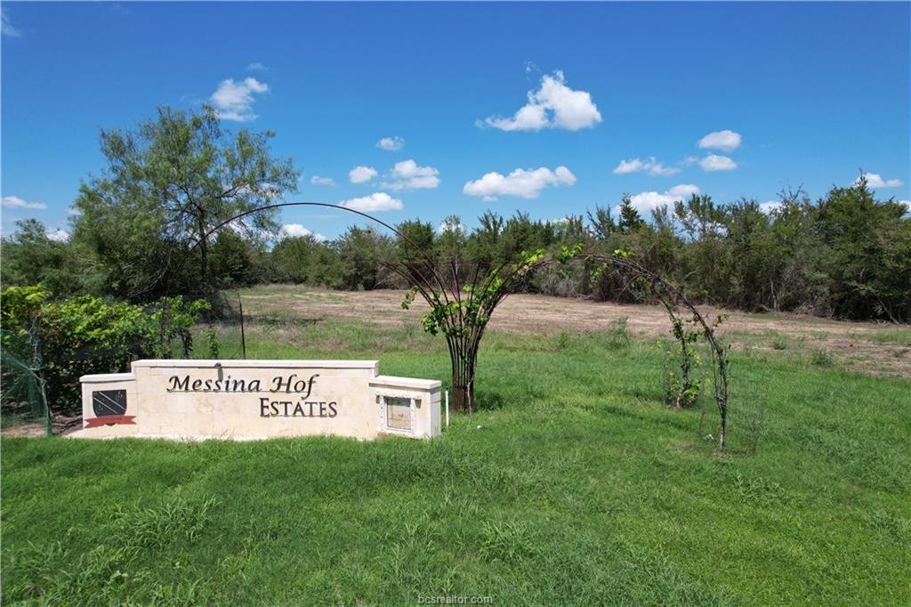5001 Paulo Ct  