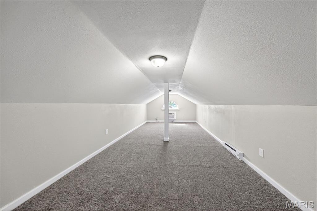Single Family 4BR 2BA - 765 N Main Street, St Clair, MO