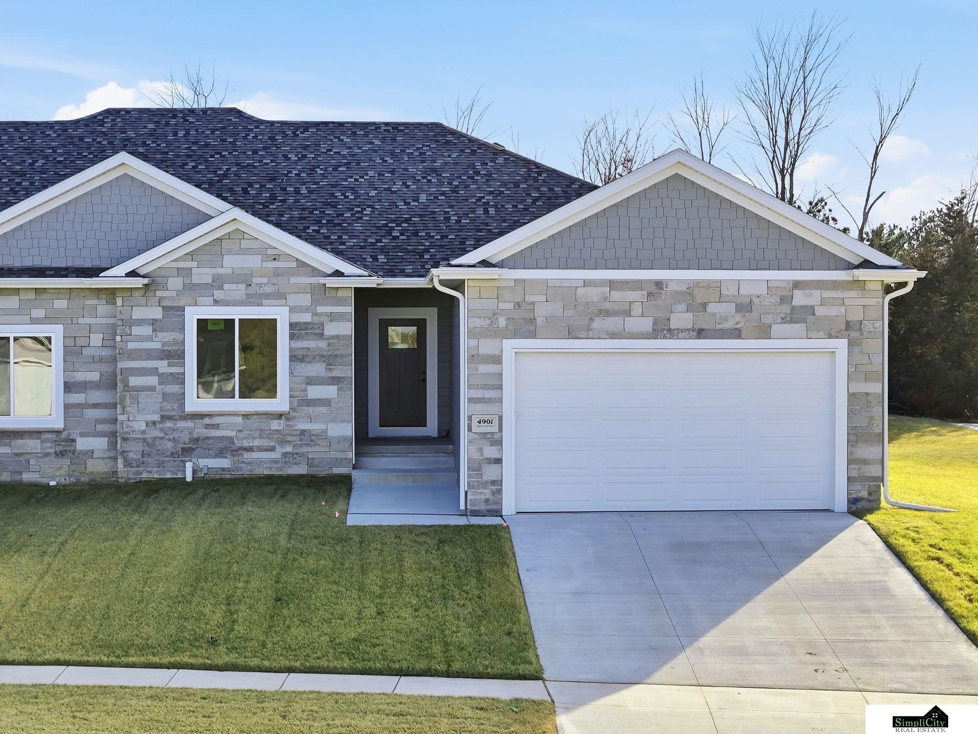 Single Family 4BR 3BA - 4901 Spire Street, Lincoln, NE