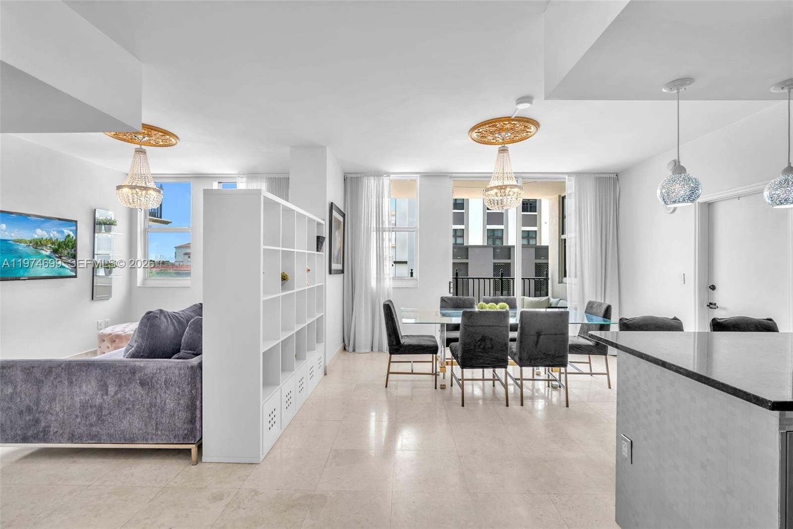 Condo 2BR 2BA - 4100 Salzedo St, Coral Gables, FL