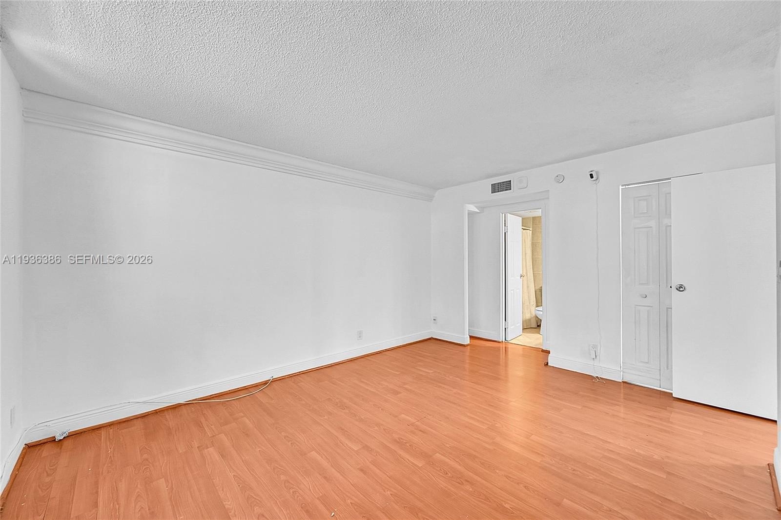 Condo 2BR 2BA - 4850 NW 29th Ct, Lauderdale Lakes, FL
