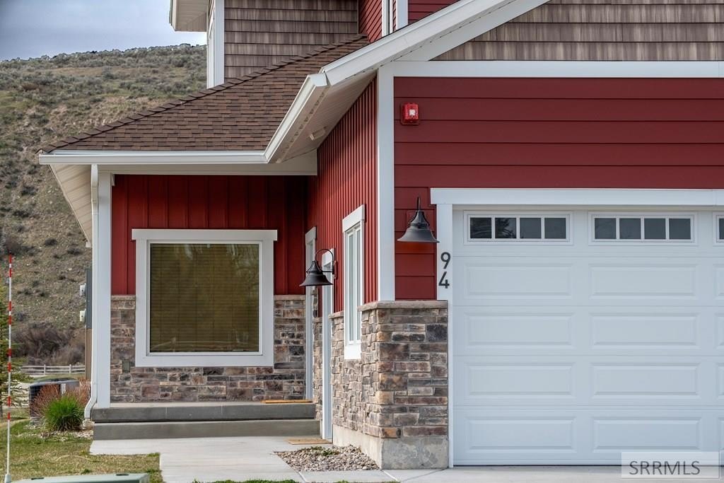 Single Family 3BR 3BA - 94 Late September Lane, Swan Valley, ID