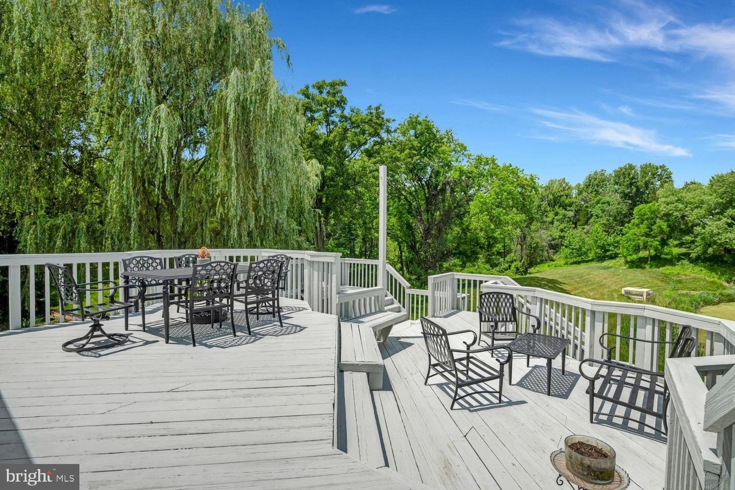 Single Family 4BR 4BA - 15524 PENNYROYAL LN, ROCKVILLE, MD
