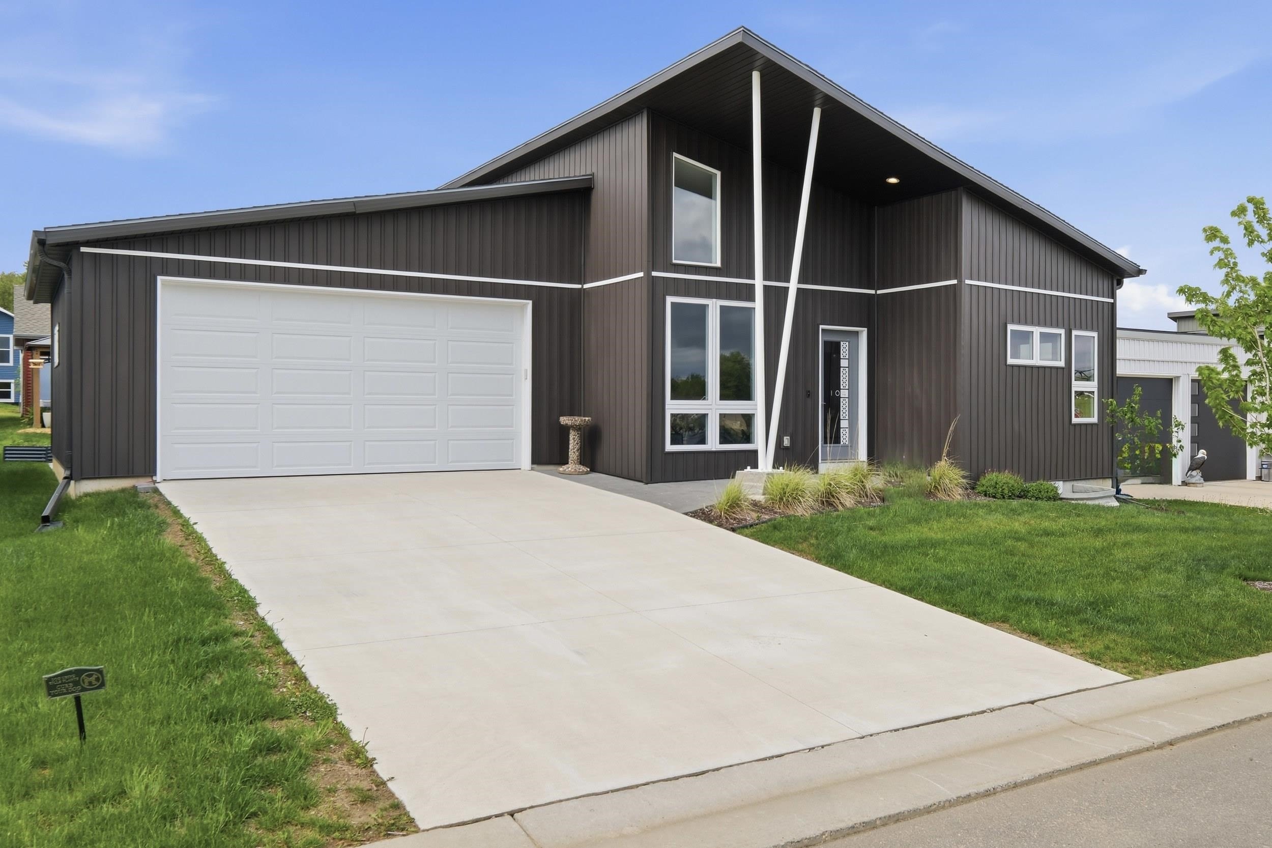 Single Family 3BR 2BA - 104 Boneset Avenue, Poynette, WI