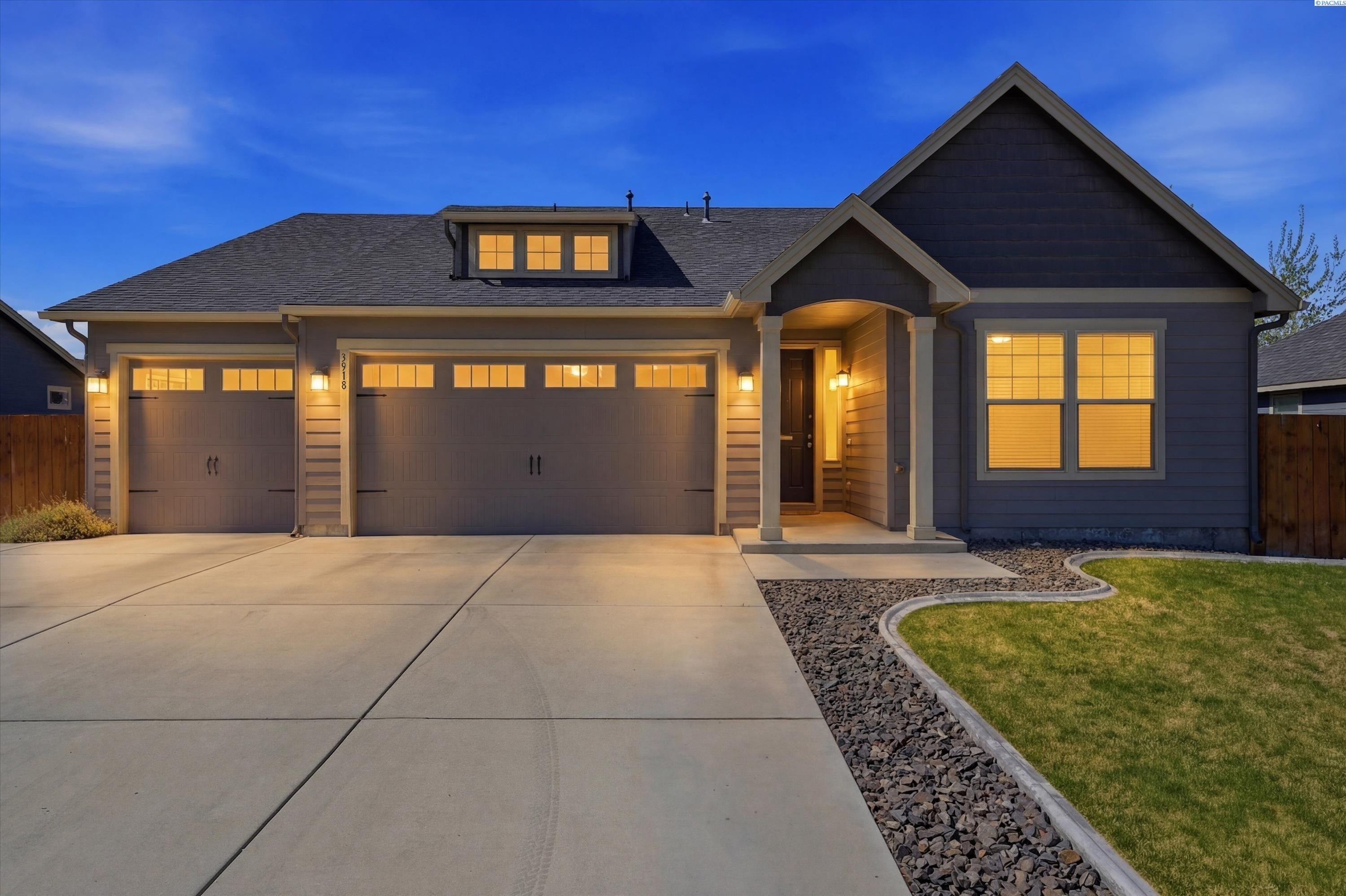 Other 3BR 2BA - 3918 Bismarck Ln, Pasco, WA