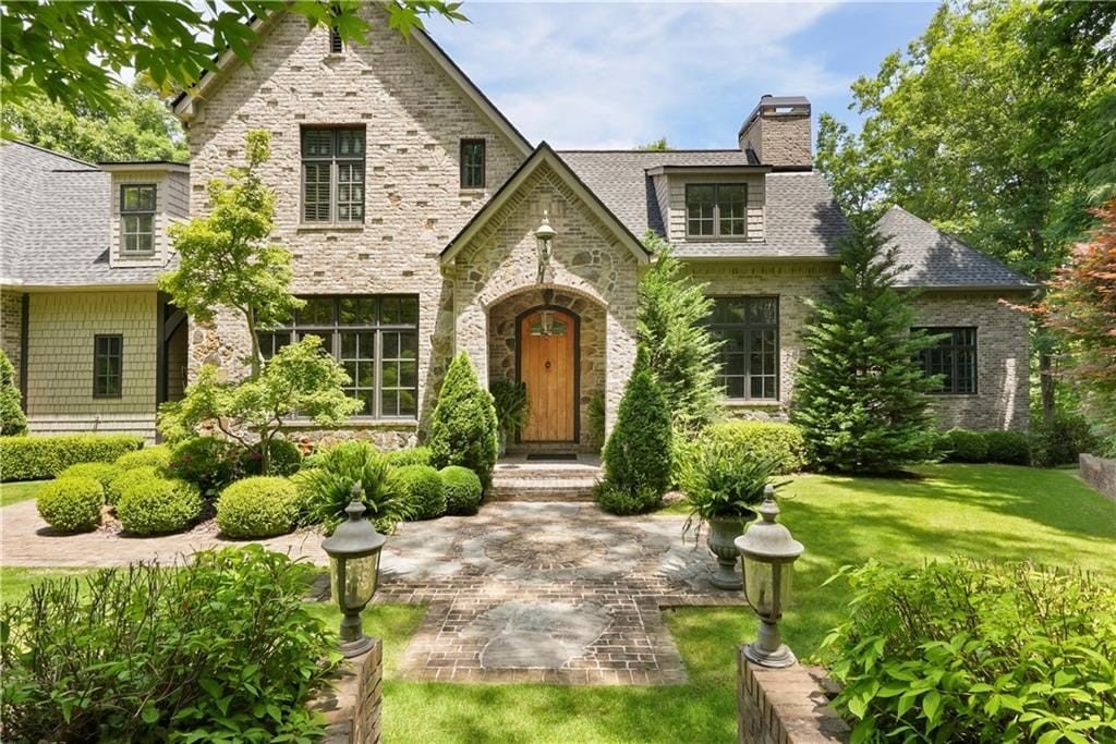 Single Family 5BR 6BA - 125 Crabapple Court, Clarkesville, GA