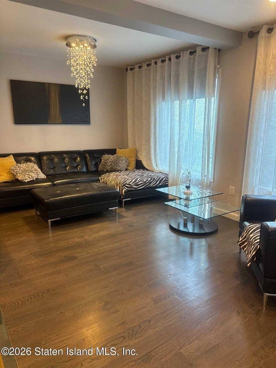 Condo 2BR 3BA - 660 Ilyssa Way, Staten Island, NY