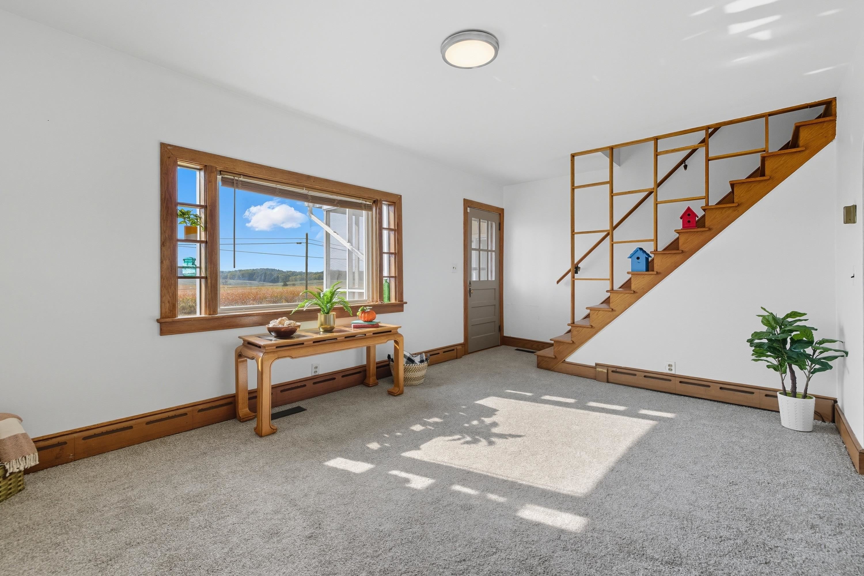 Single Family 4BR 2BA - 3138 CROSS KEYS RD, ROCKINGHAM, VA