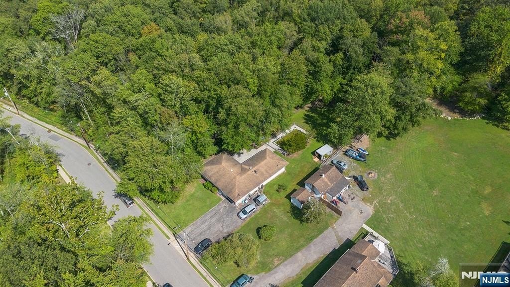 Single Family 3BR 2BA - 114 Van Dam Avenue, Bloomingdale, NJ