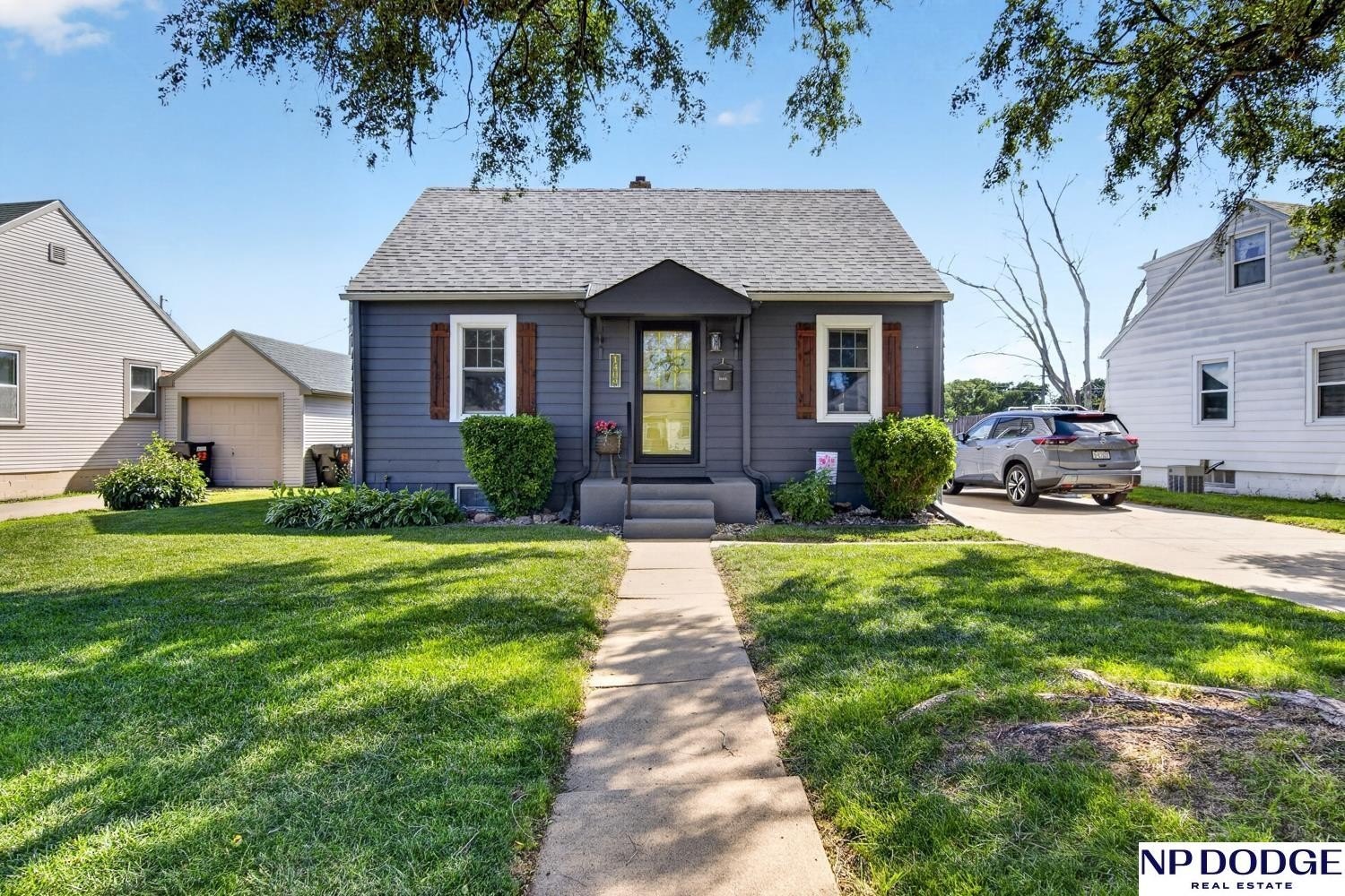 Single Family 2BR 1BA - 1409 E 4th Street, Fremont, NE