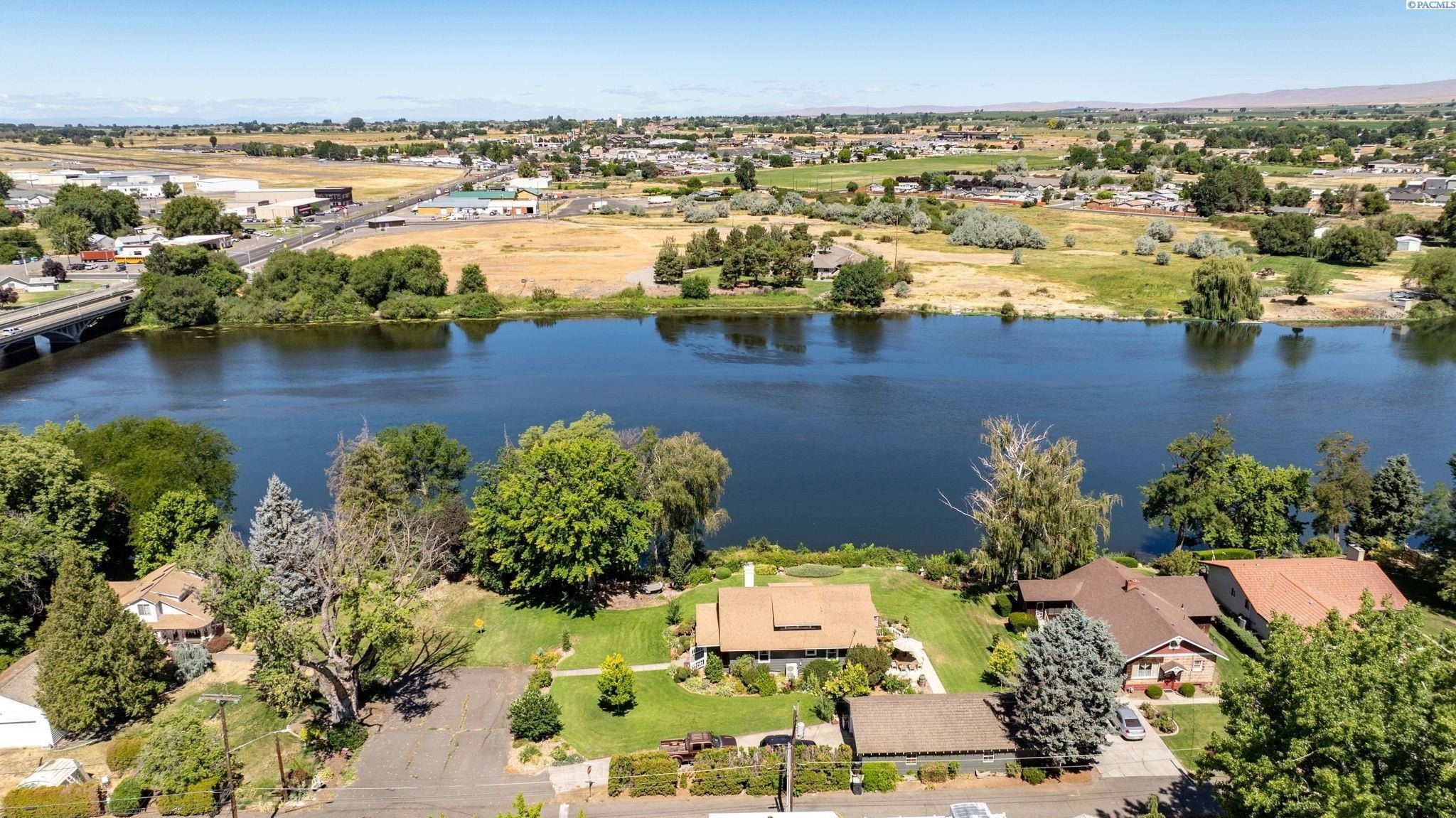 Other 3BR 2BA - 106 7th St, Prosser, WA