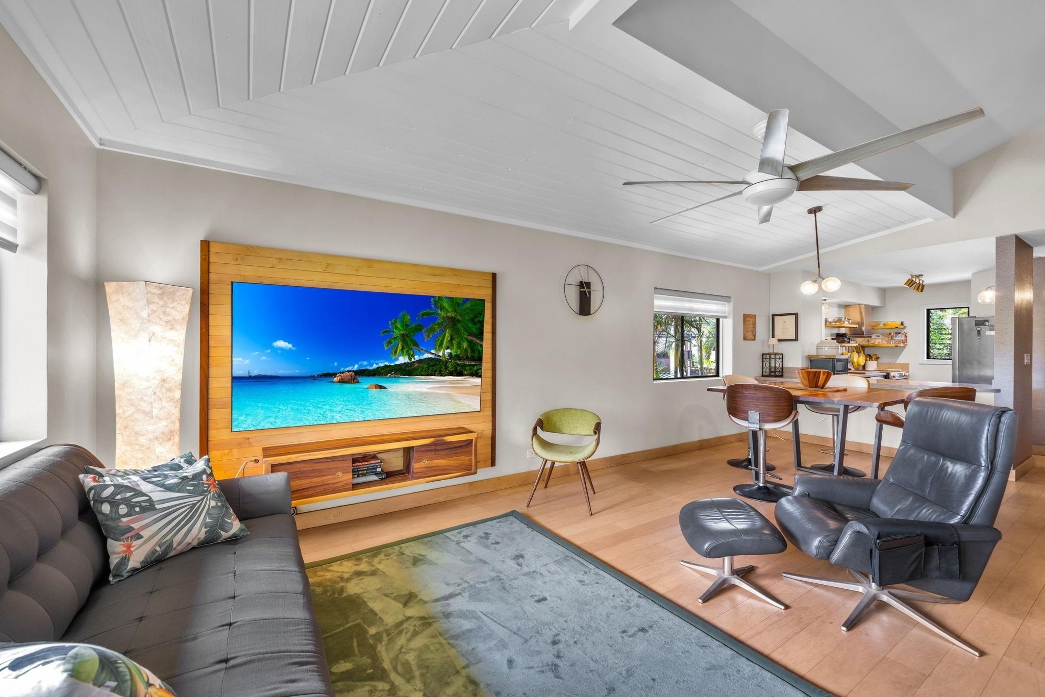 Condo 1BR 2BA - 3788 Lower Honoapiilani Rd, Lahaina, HI