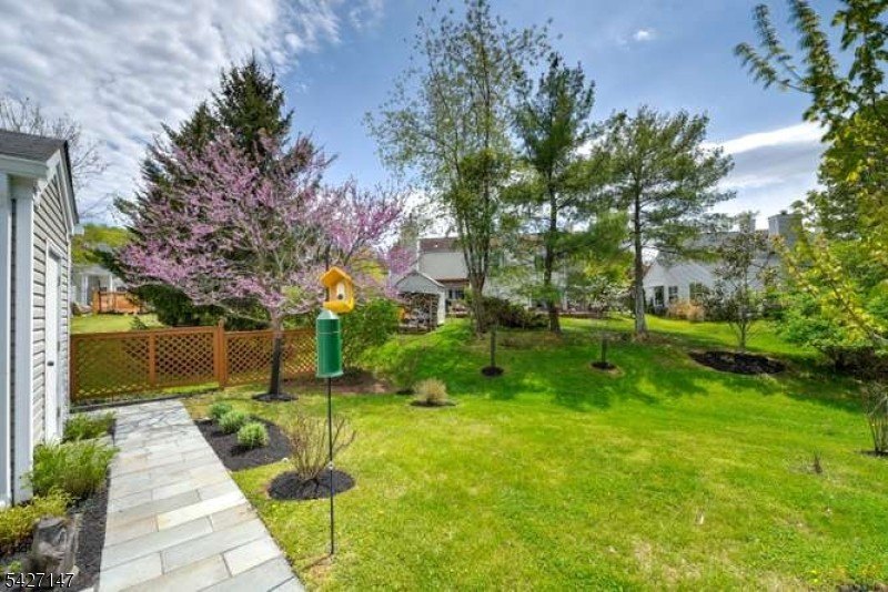 Single Family 3BR 2BA - 208 Reed Ln, Bedminster Twp., NJ